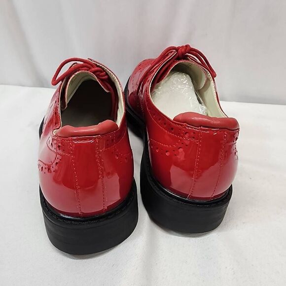 Athletic_Shoes